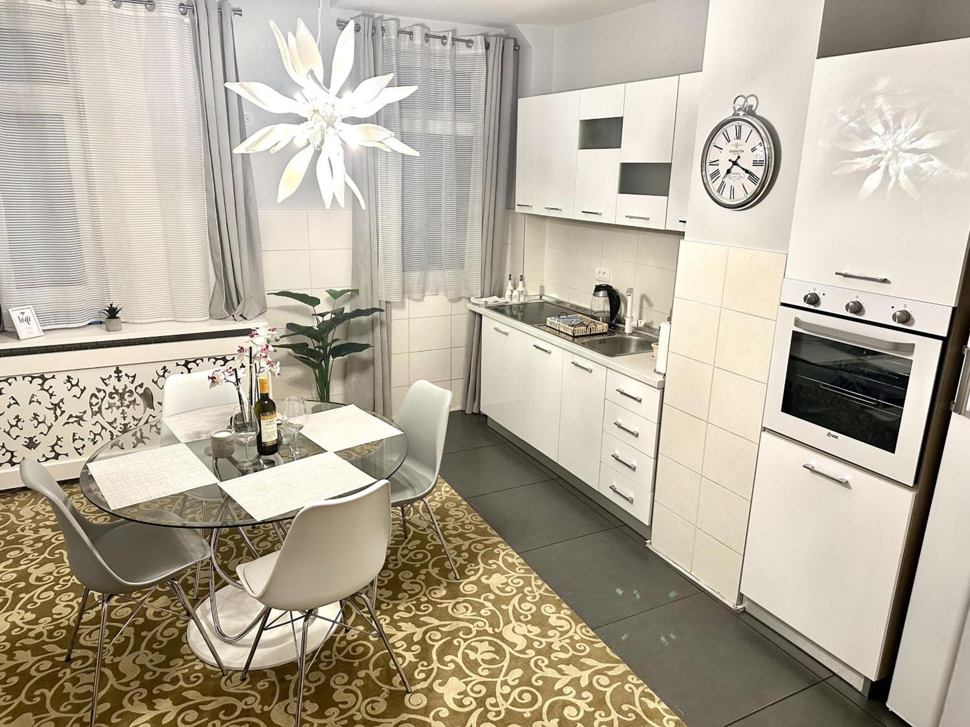 Belgrade Lifestyle Apartment Esterno foto