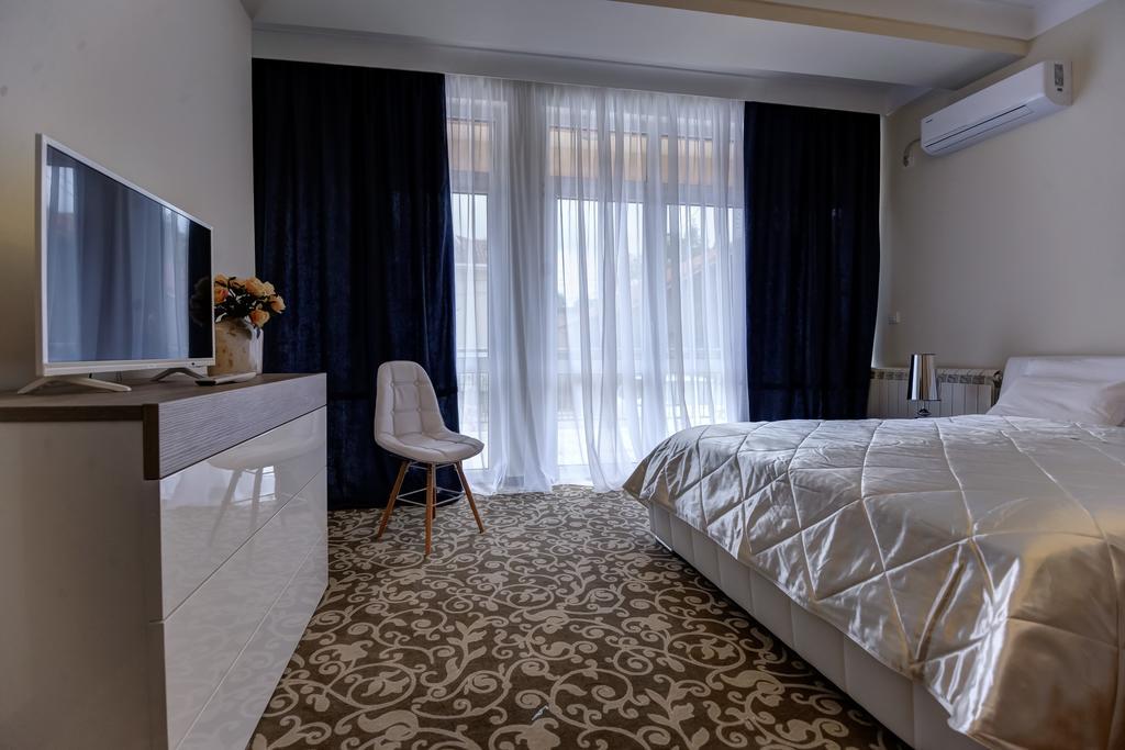 Belgrade Lifestyle Apartment Esterno foto